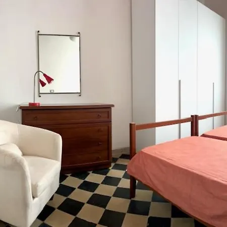 شقة 2 Parcheggio Privato E Giardino سيينا